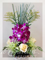 Vesuvio :: a Le Jardin Signature Flower Arrangement